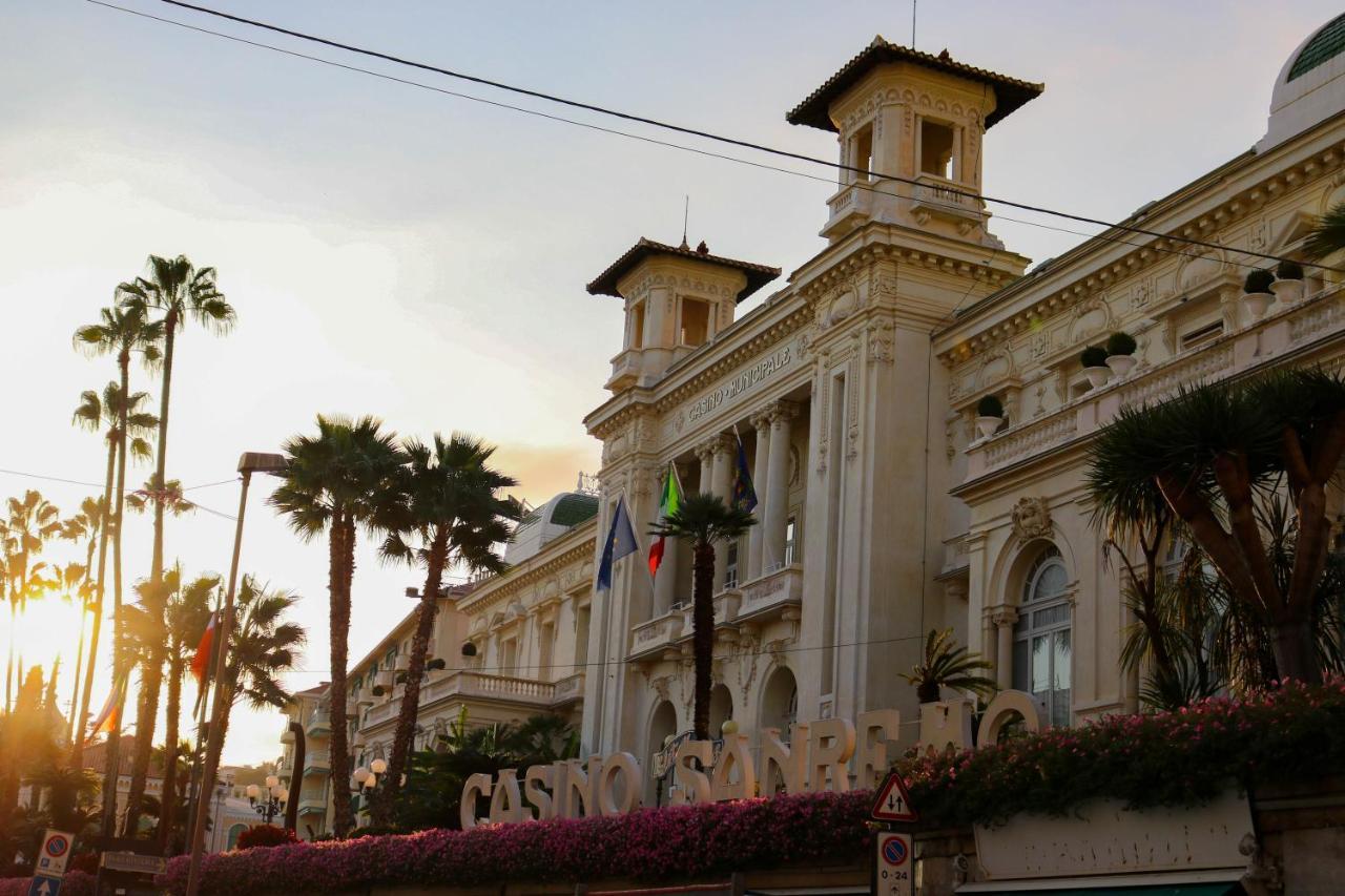 Appartamento H11 [LUXURY SANREMO] Centro - Elegante - Casinò Esterno foto