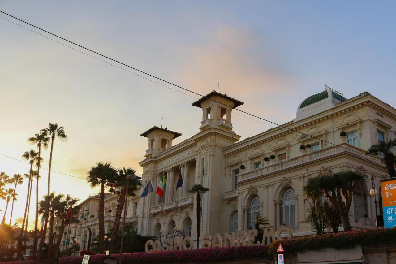 Appartamento H11 [LUXURY SANREMO] Centro - Elegante - Casinò Esterno foto