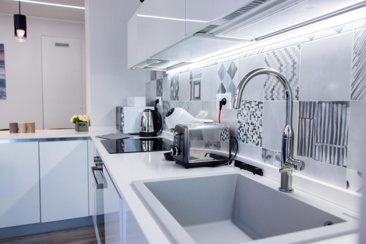 Appartamento H11 [LUXURY SANREMO] Centro - Elegante - Casinò Esterno foto