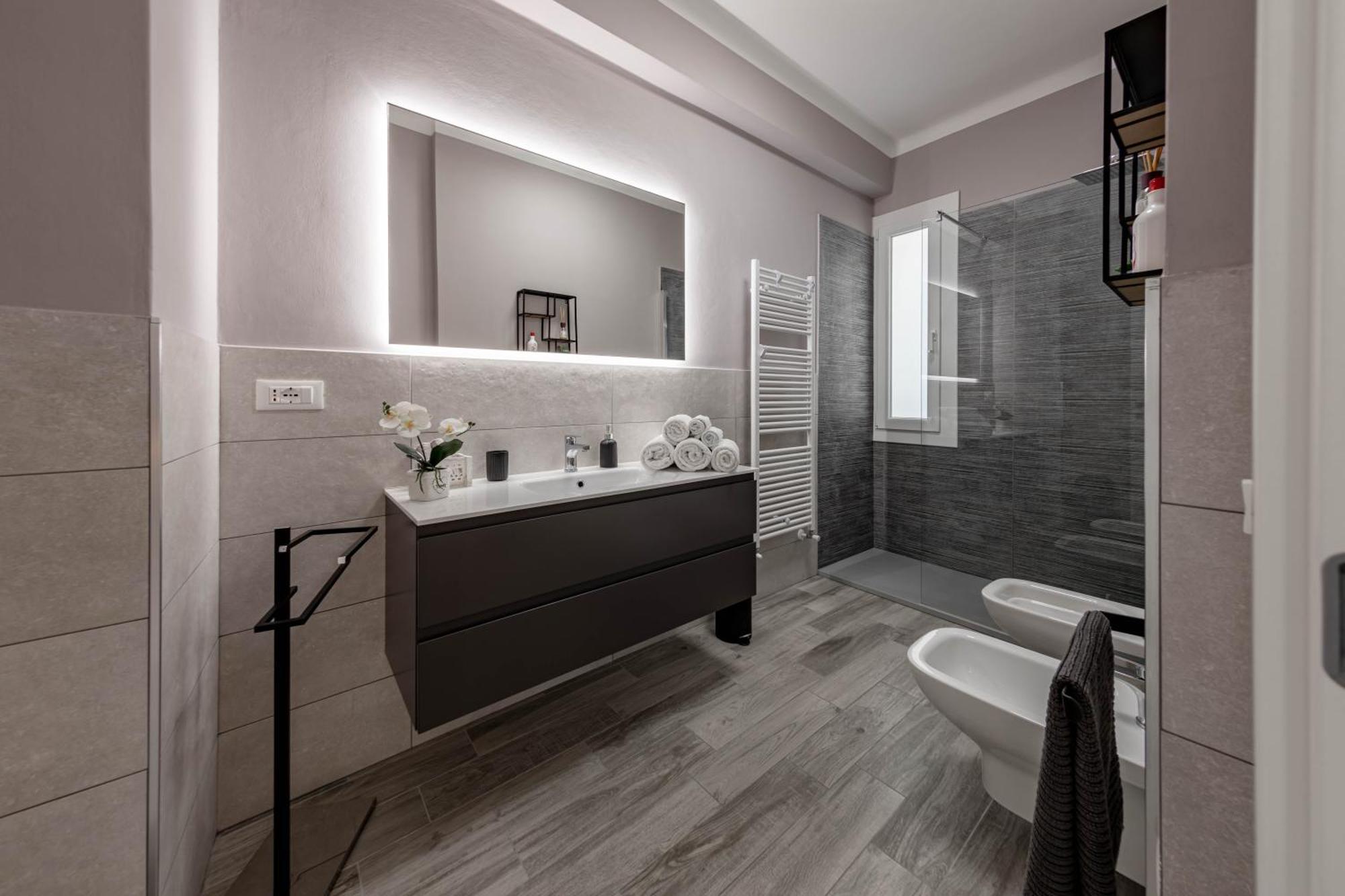 Appartamento H11 [LUXURY SANREMO] Centro - Elegante - Casinò Esterno foto