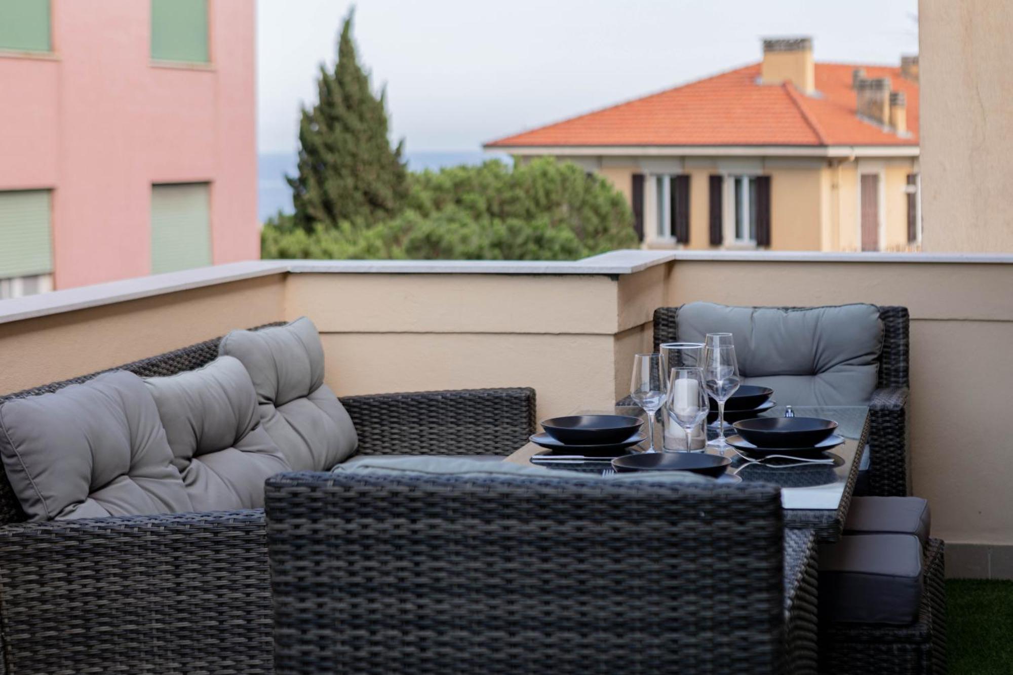 Appartamento H11 [LUXURY SANREMO] Centro - Elegante - Casinò Esterno foto